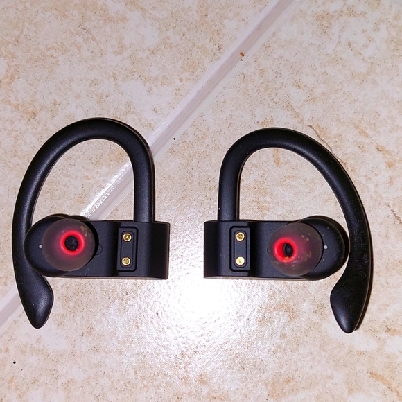 Vislla Bluetooth Sports Headphones V5.0 , Wireless Earbuds TWS - Picture 3 of 3